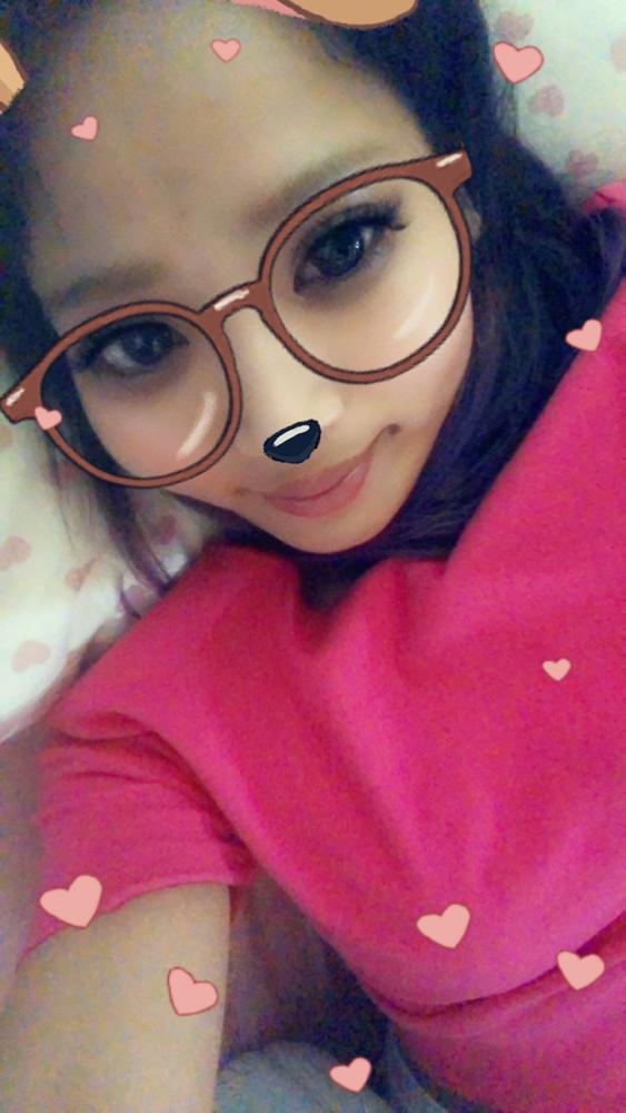 こんばんは！！今日出勤してます😊待ってます♡