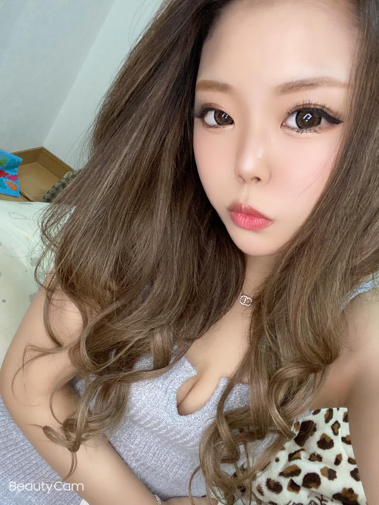 おはようございます！ 今日も出勤してます！