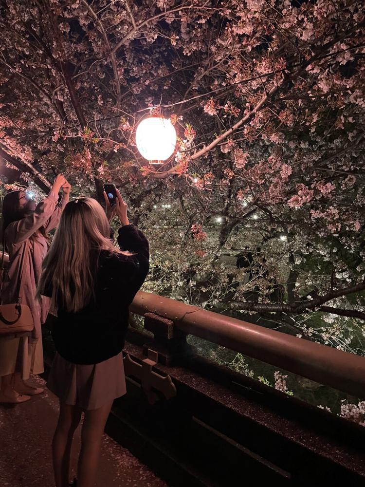 本日出勤です🖤