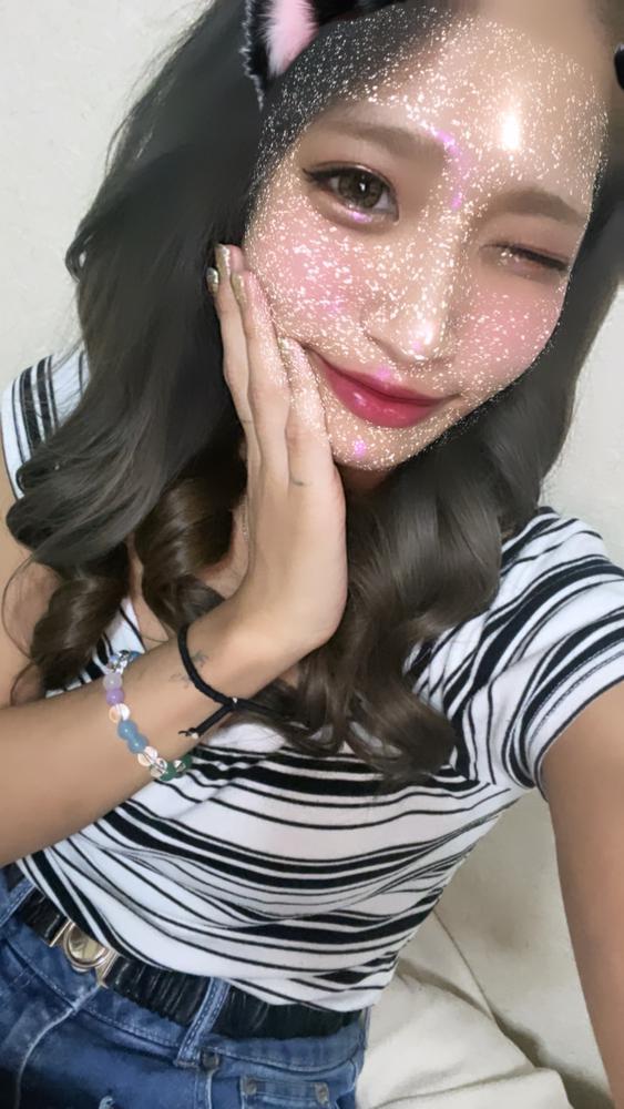 今日出勤してますぅ！