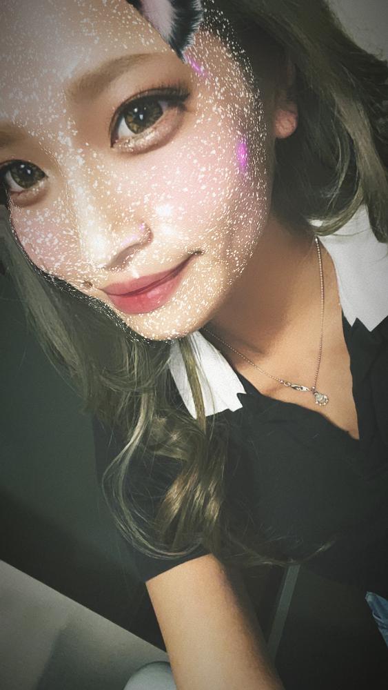 今日出勤してます！