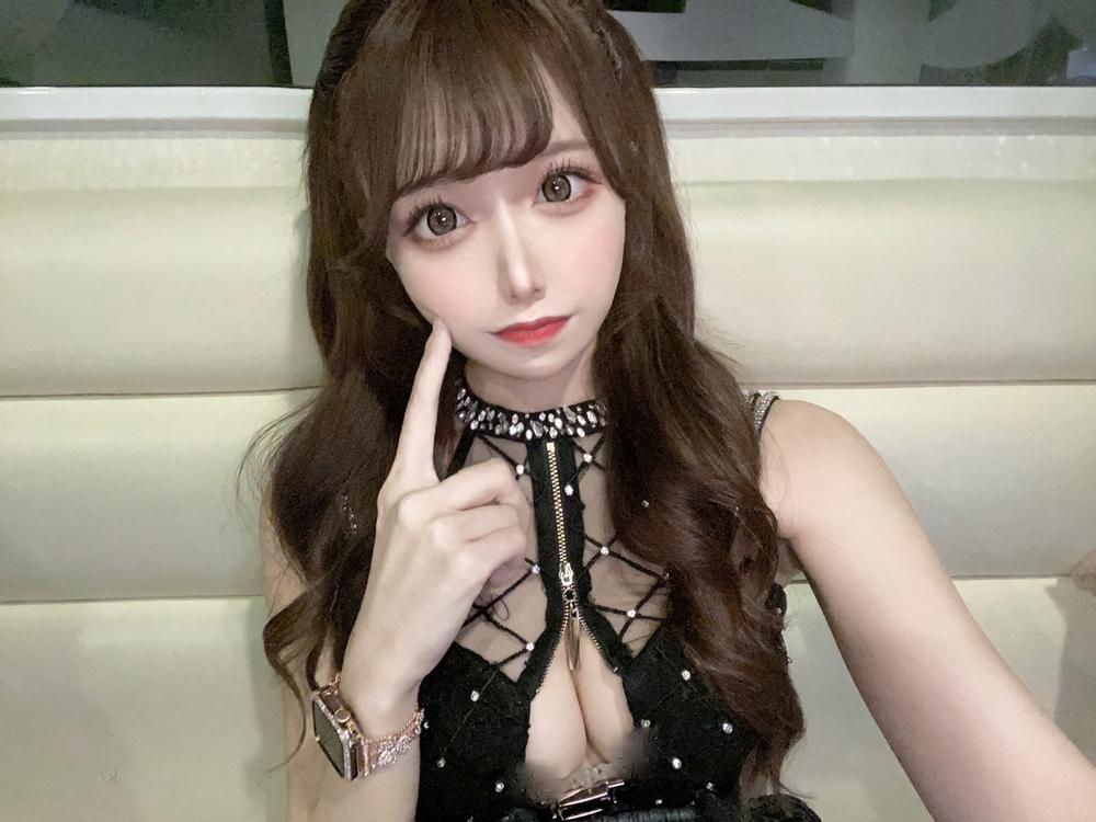 出勤してるよお😿