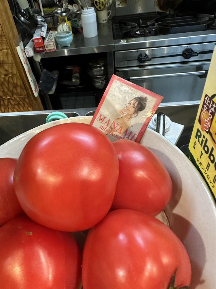 添えられまなみ