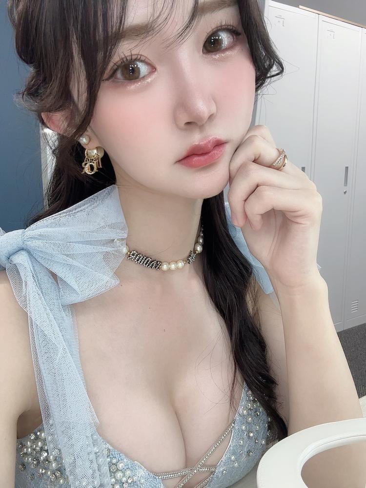 #11 顔入り口、性格は沼