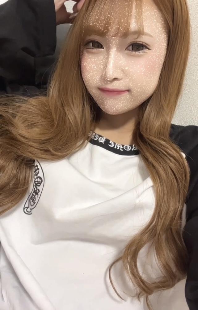 出勤中だよお🎀🤍