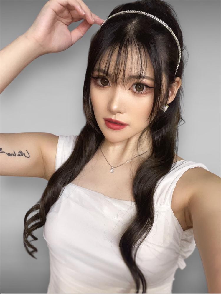 出勤してます🦋🤍✨