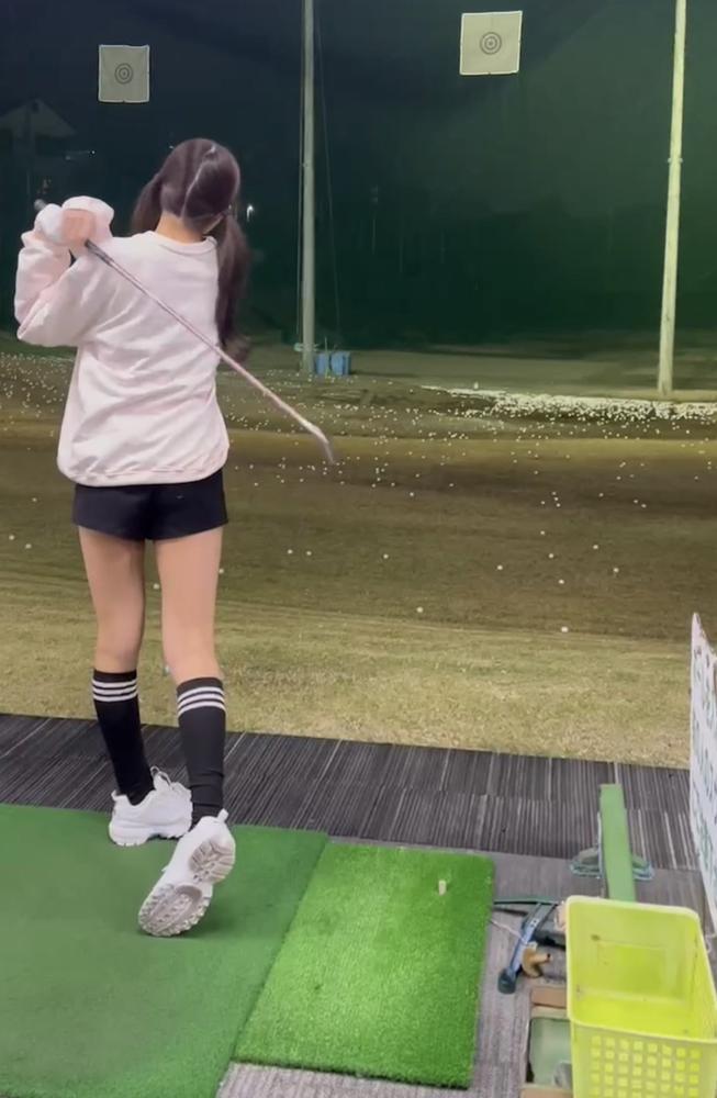 ゴルフ始めたよ