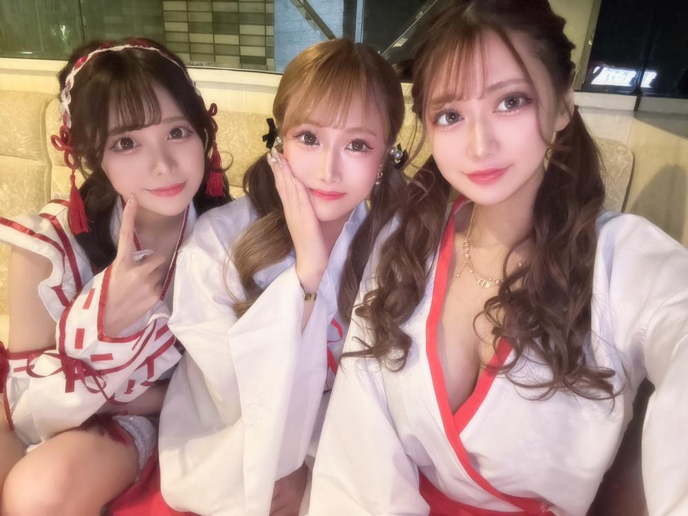 ツインテール3つ子🎀