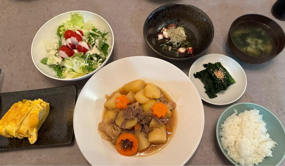 最近はお昼に起きてるのだッ🐣