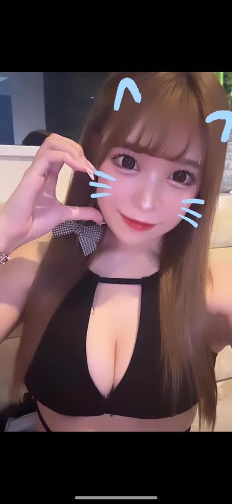 上半身だけならドレスと変わらん