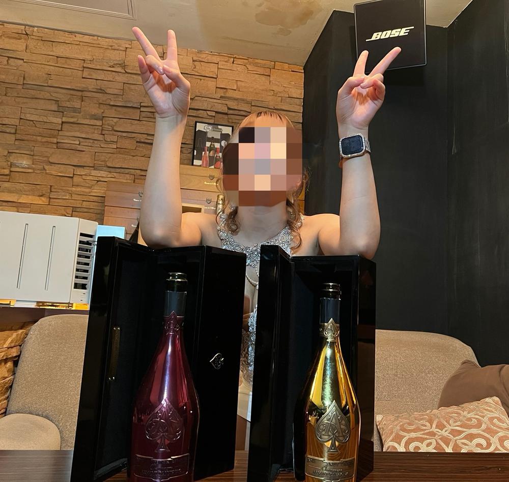 二日酔いのキャバ嬢に現れた救いの神