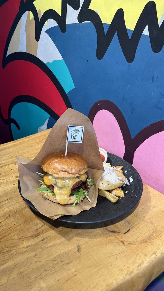 ハンバーガー🟨🟩