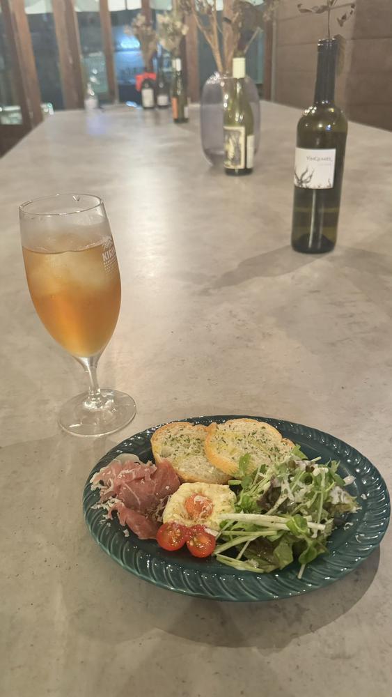 朝ごはんかにゃ？？🍴🍳🍞🍌