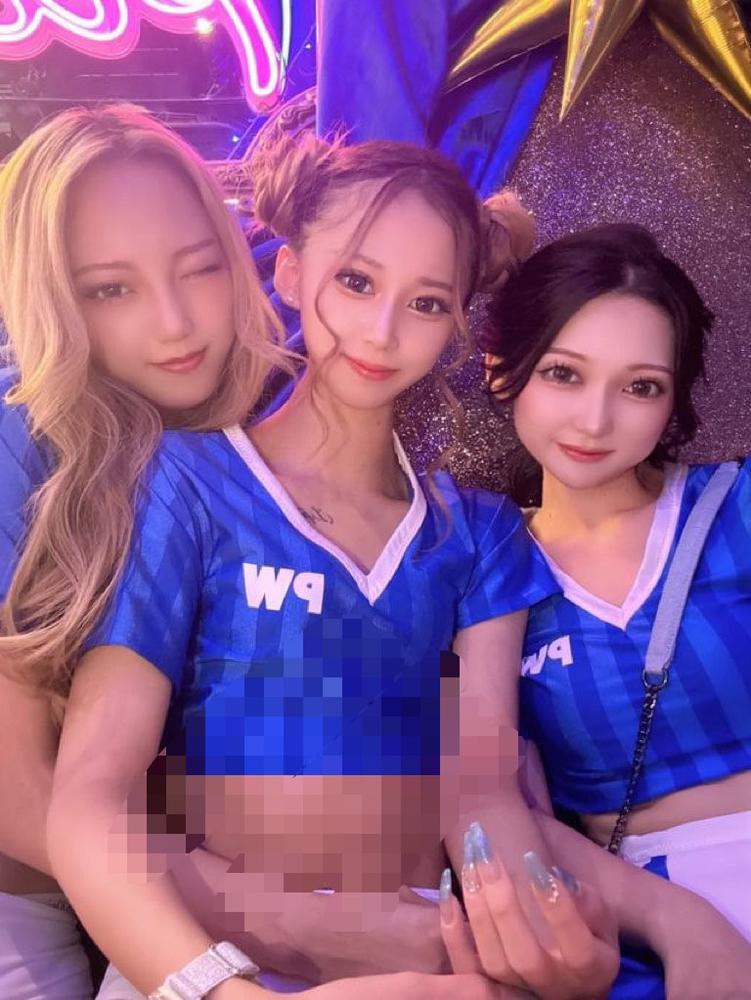 11周年！8時から！