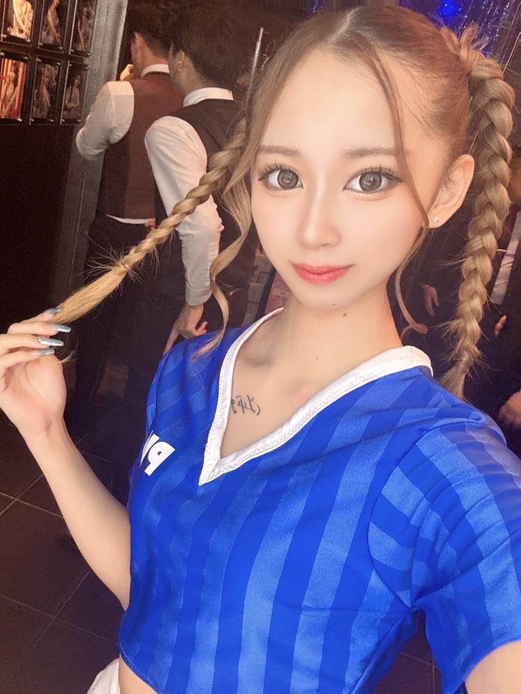 周年3日目㊗️8時から！