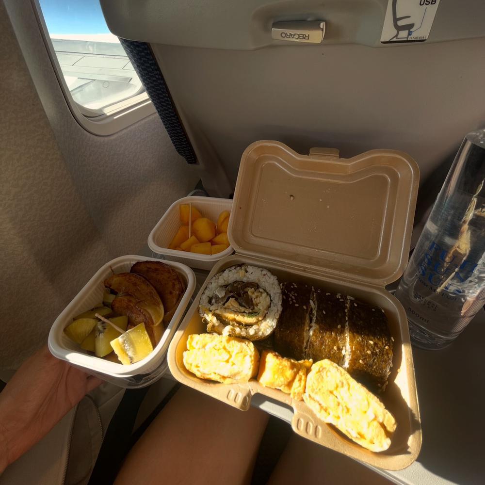 もぐもぐもぐもぐ