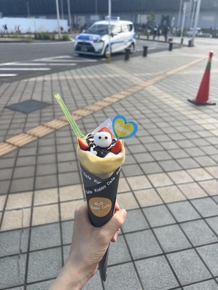 こんばんは、みくです！！！🦖⸒⸒     今週は涼しくなるらしいですよ〜🍃 服装ほんとに難しくて困る😰      早くモコモコダウン着たいです🧐 みなさんはアウターどんなのが好きですか？       21:30-出勤してます🦖🐾