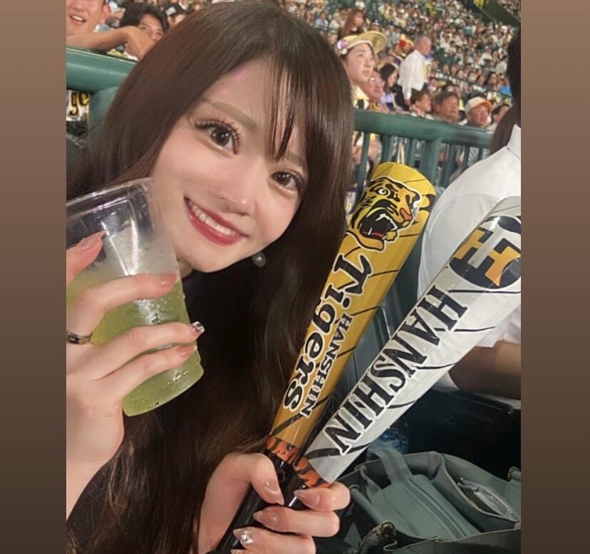 出勤してます💁🏻‍♀️💕