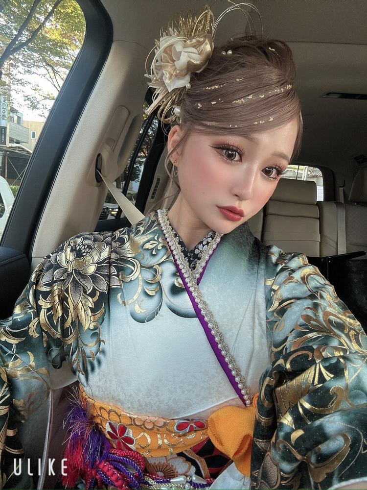 こんばんは🌙  どんどん寒くなってて布団から出られない😭 暑いのもきらいだけどさむいのはもっと嫌🥶