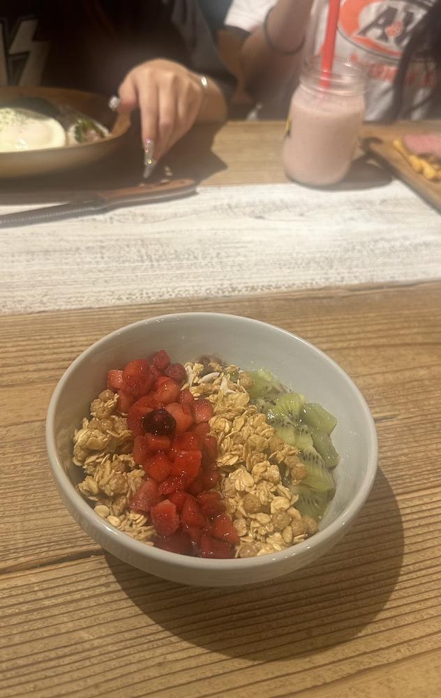 ずっと曇りだね( ˊ̱˂˃ˋ̱ )