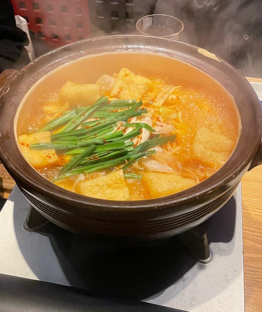 ♡ ••┈┈┈┈┈┈┈┈•• ♡