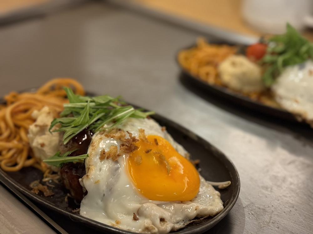 お昼は友達とー