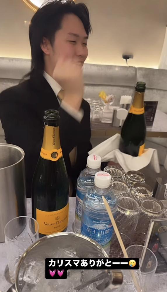 22:00（╹◡╹）