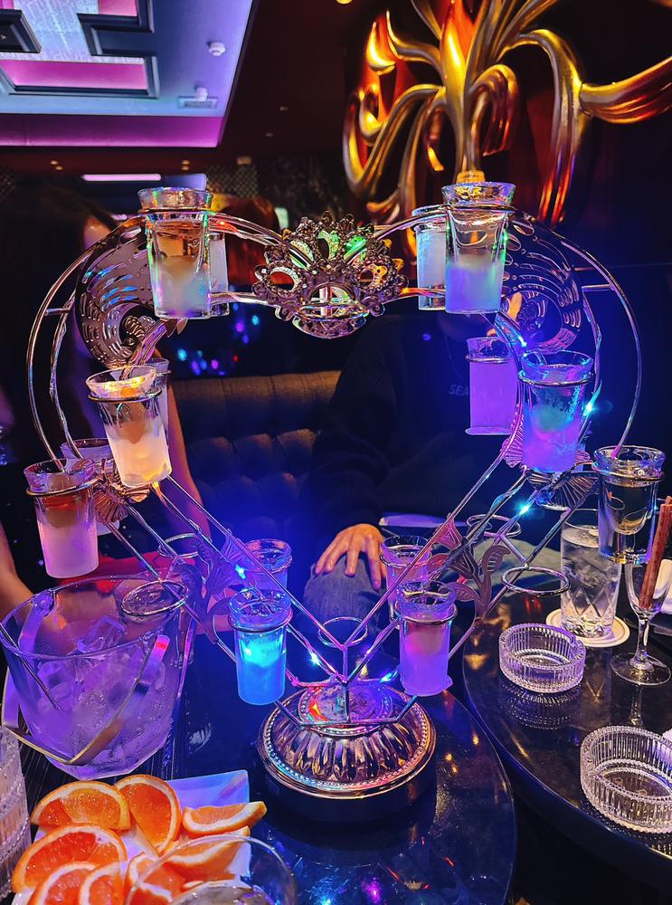 ❤️🎡🧡🎡💚🎡💙🎡🩷🎡