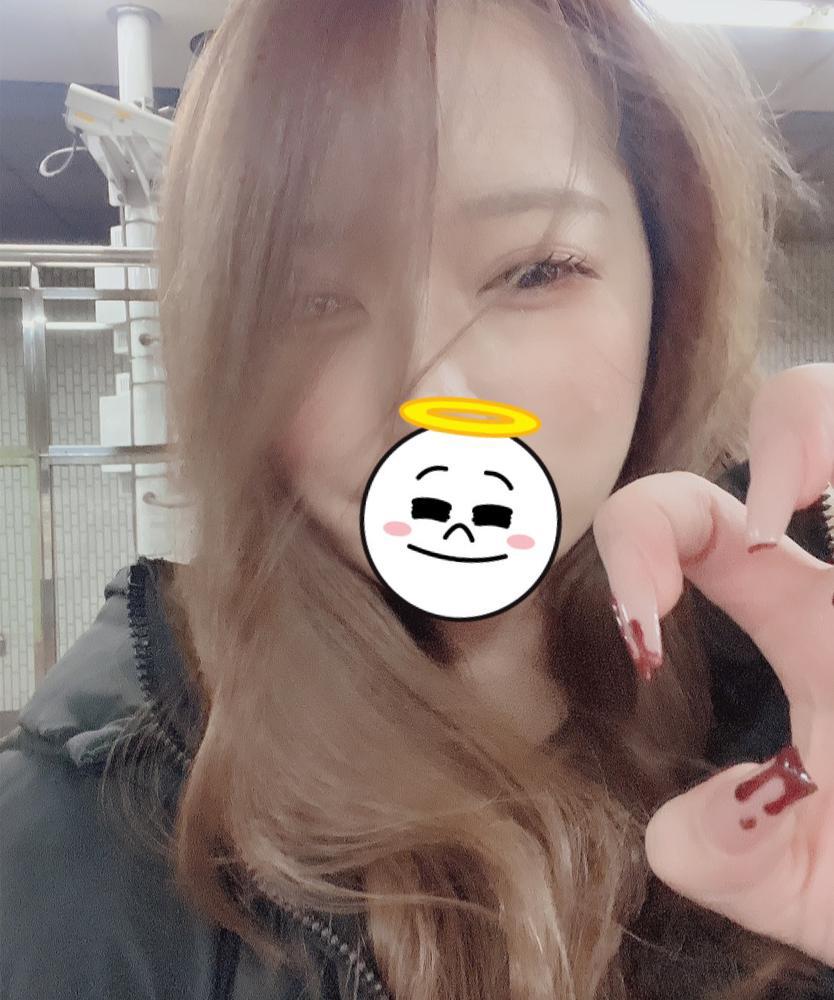 電車6分待ちだったから  撮ったら風吹かれた  失敗作ものせとこーぅと