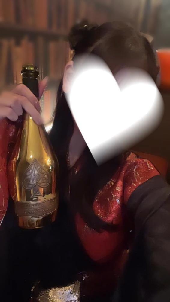 ♡ ••┈┈┈┈┈┈┈┈•• ♡