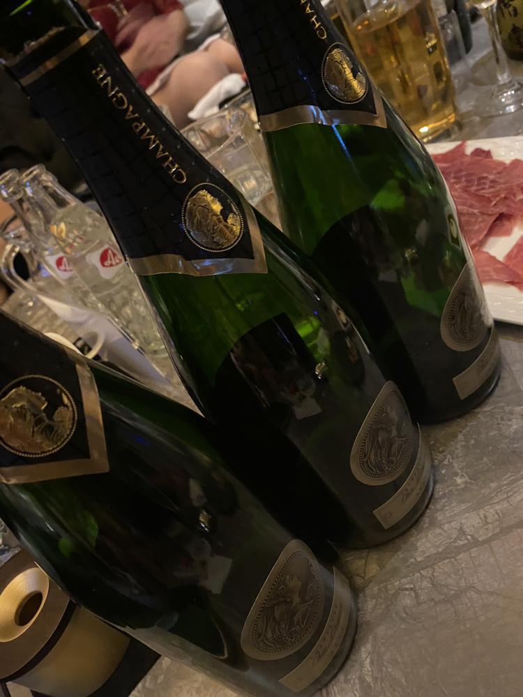 シャンパン飲むならダジャンがイイじゃん