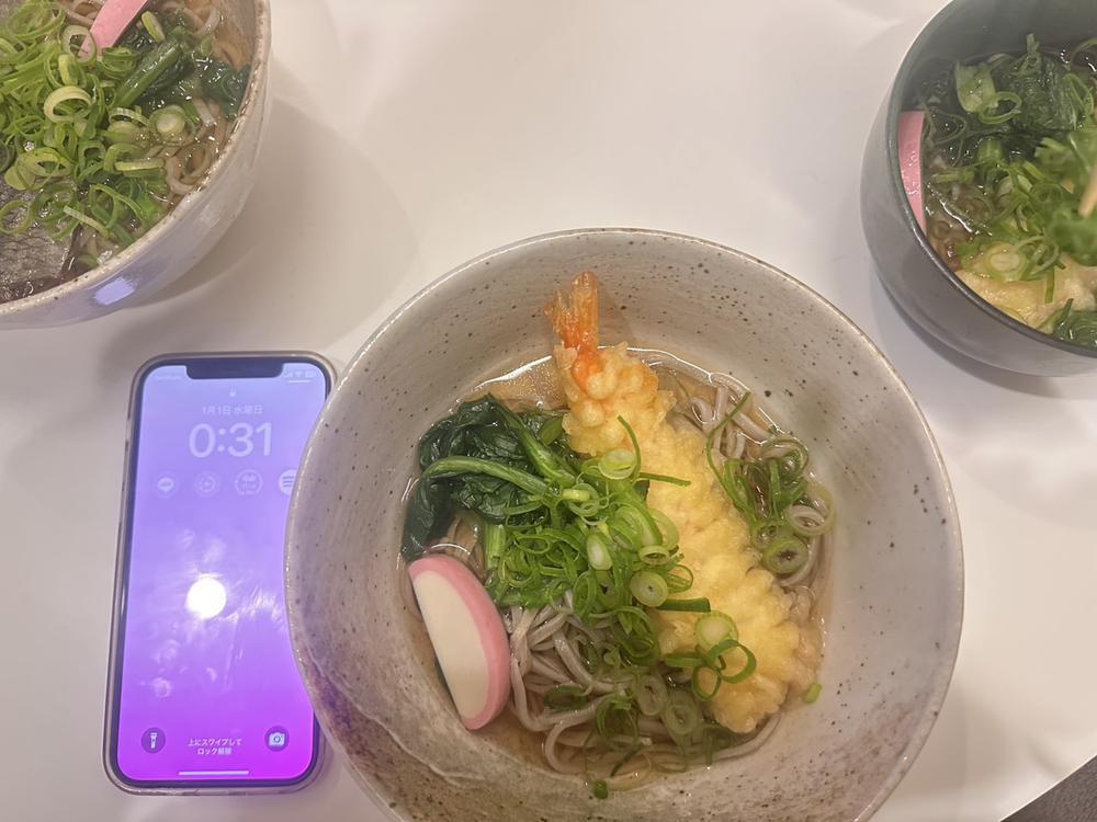 年越しそば 食べ忘れて 年明けそば。