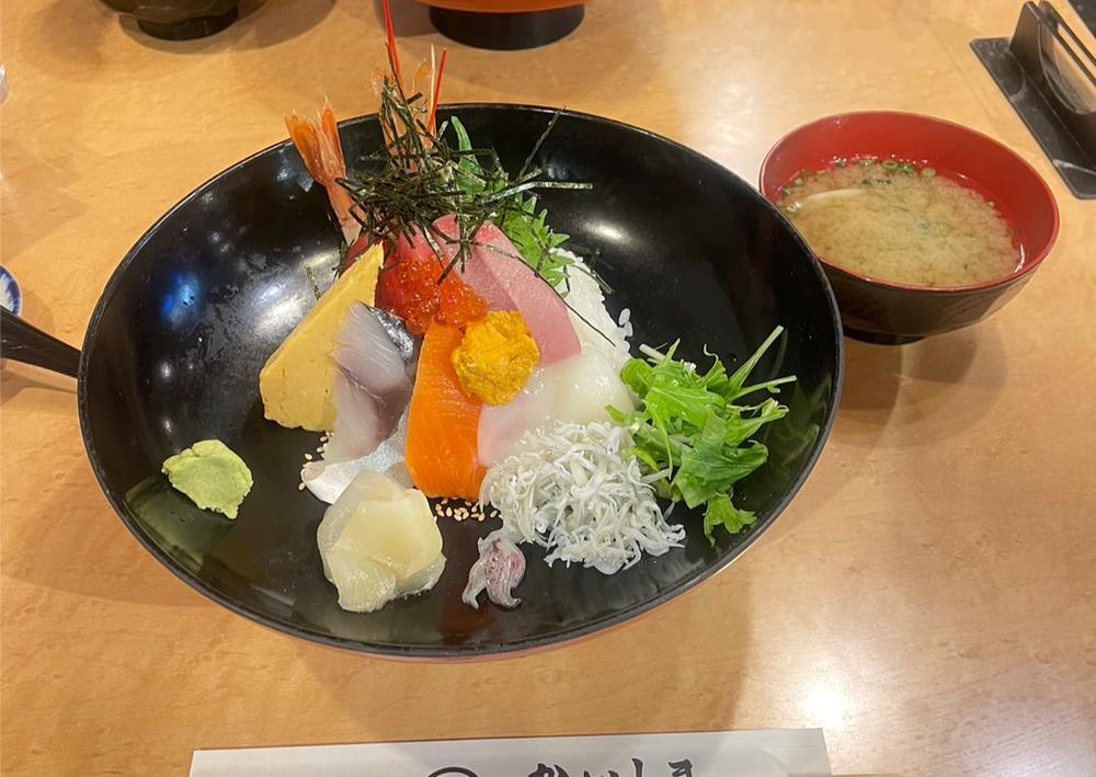 ♡ ••┈┈┈┈┈┈┈┈•• ♡