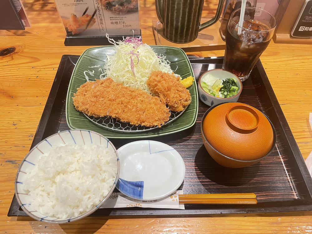 ♡ ••┈┈┈┈┈┈┈┈•• ♡