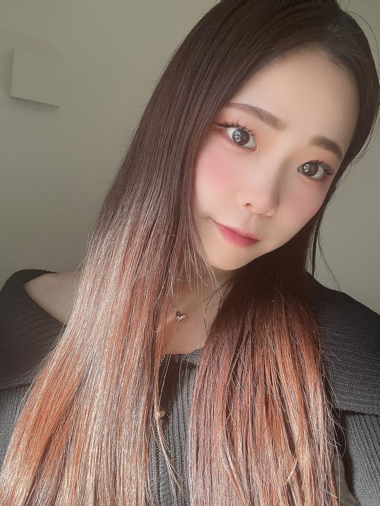 キャバ嬢始めました🦋