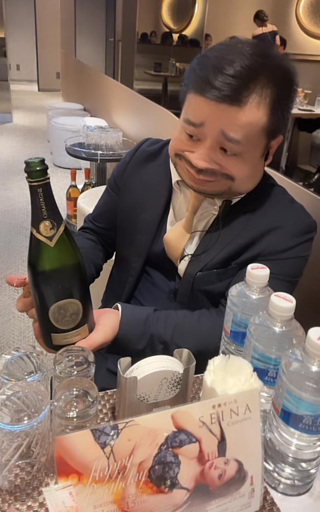 日曜だけどいるよ！