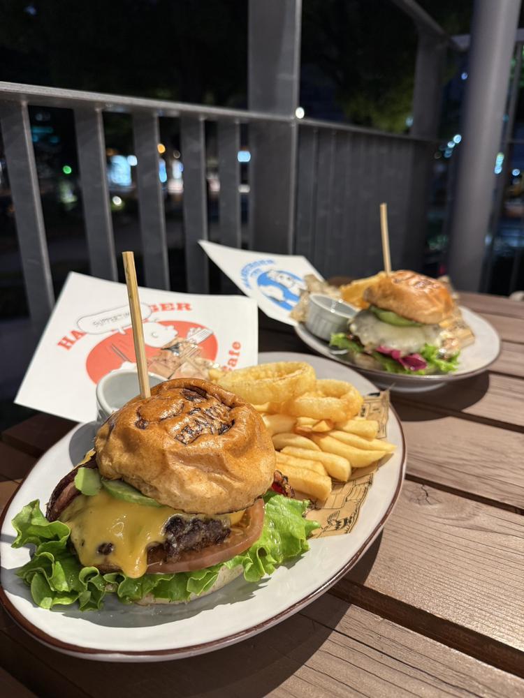 ピーナッツカフェ