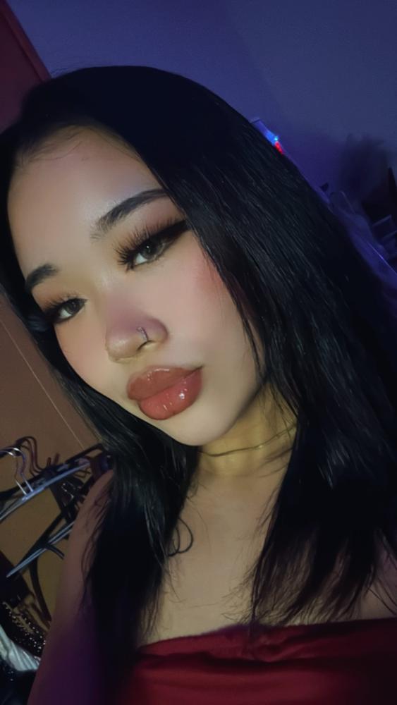 髪黒にしたー🖤