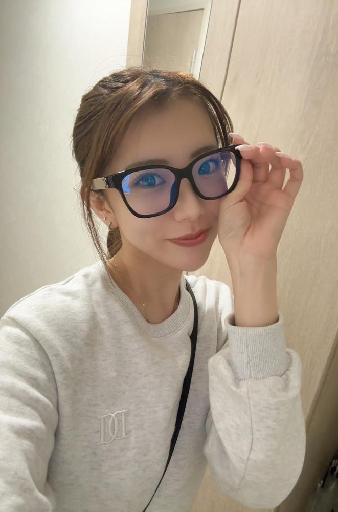 メガネしかかたん✌🏻