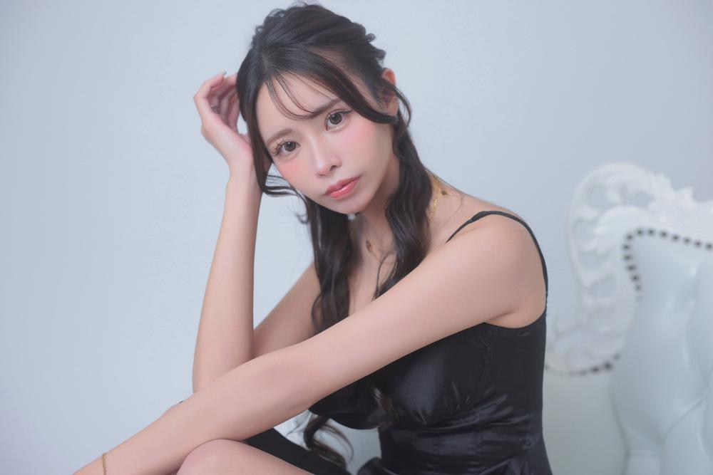 今日も21時からいます🎶 いっぱい飲ませてください🥂𓈒𓏸︎︎︎︎