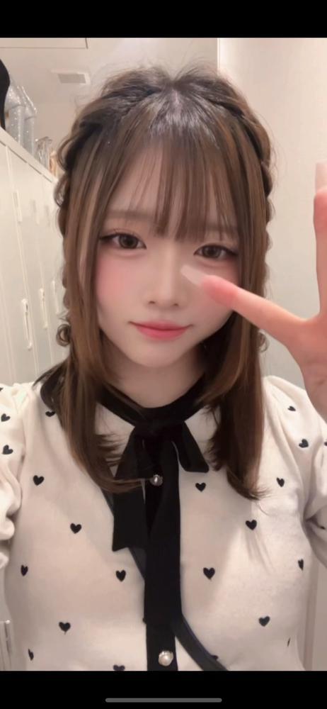 私服イベ最終日🎀 今日はガーリー系で待ってます🗝