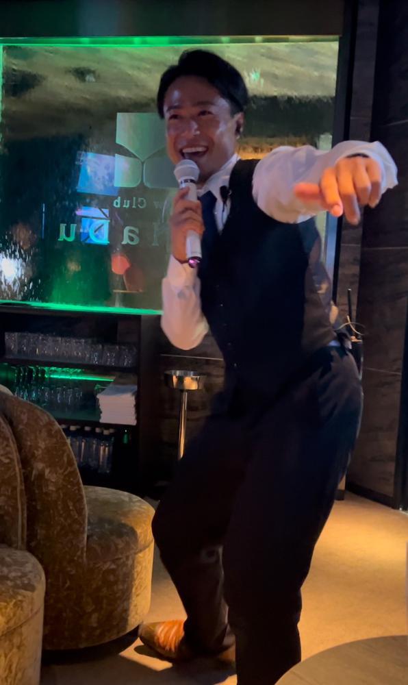 しおりちゃん🐻🤍🤍