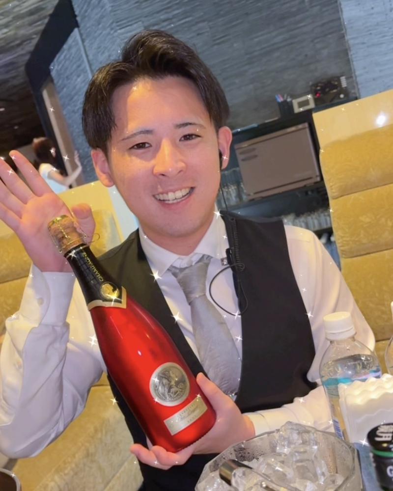 この一瞬の顔おもろい、笑