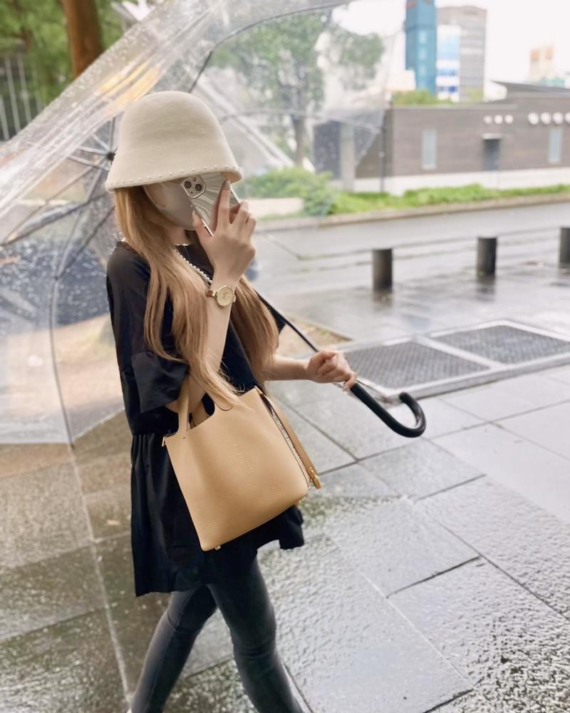 雨ってだけで