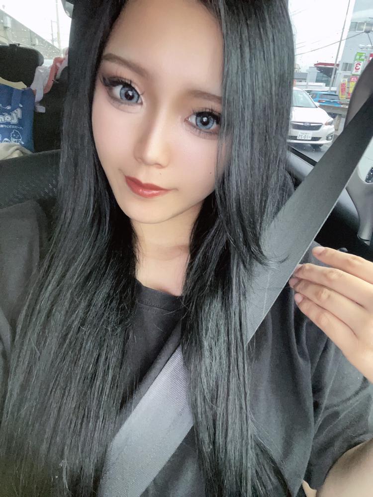 黒髪なったよー！