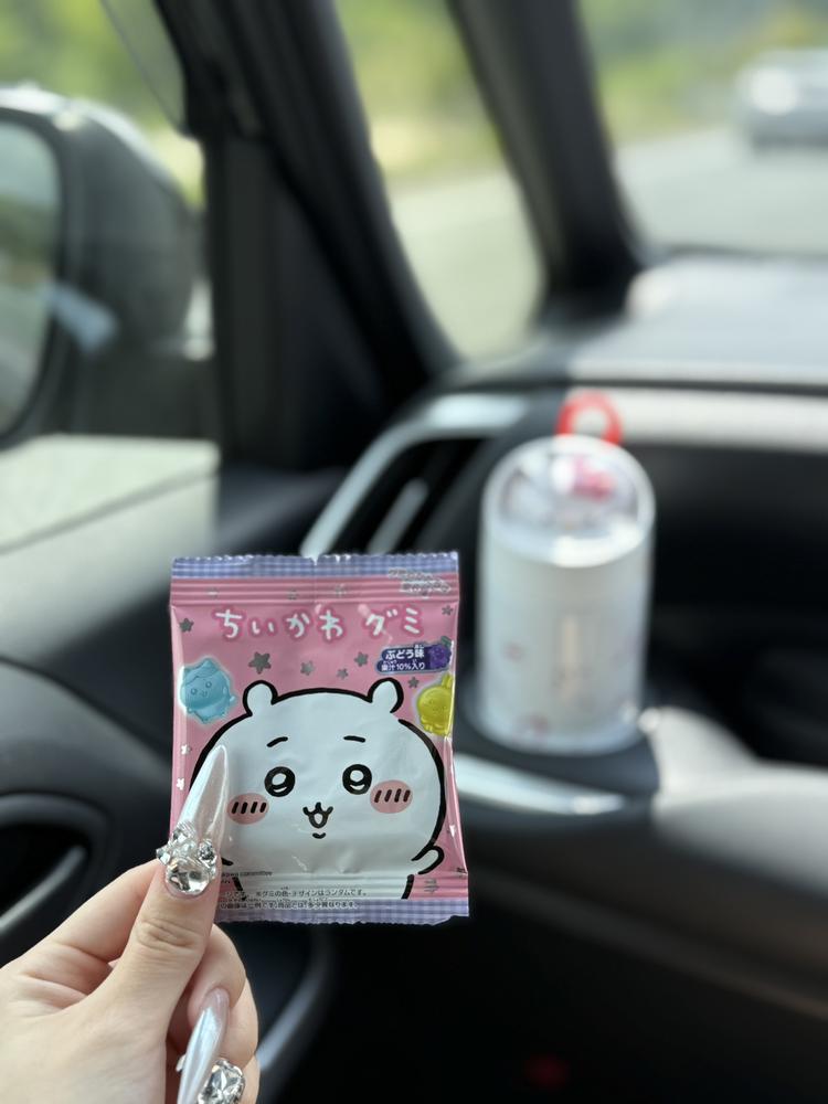 しゅ('ω'　)三(　'ω')