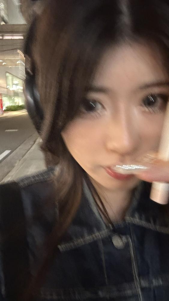 黒髪戻そうかな😢