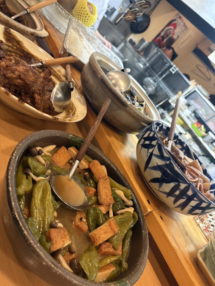 両目イカれてて