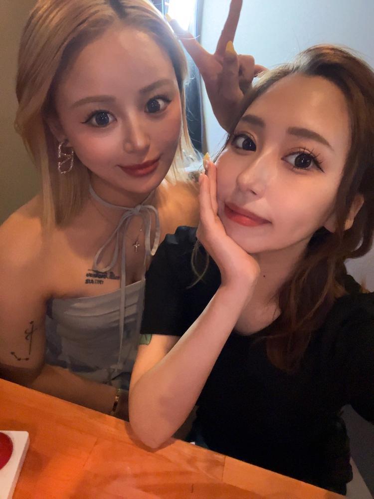 やほー   ブログ書いてなさすぎて  すぐ忘れる  書く癖をつけさせてください    最近飲みに行く機会が減って  体の調子が絶好調です！！！    けど飲みすぎるときがあるから 気をつけよ。   そろそろ飲みたいなあ