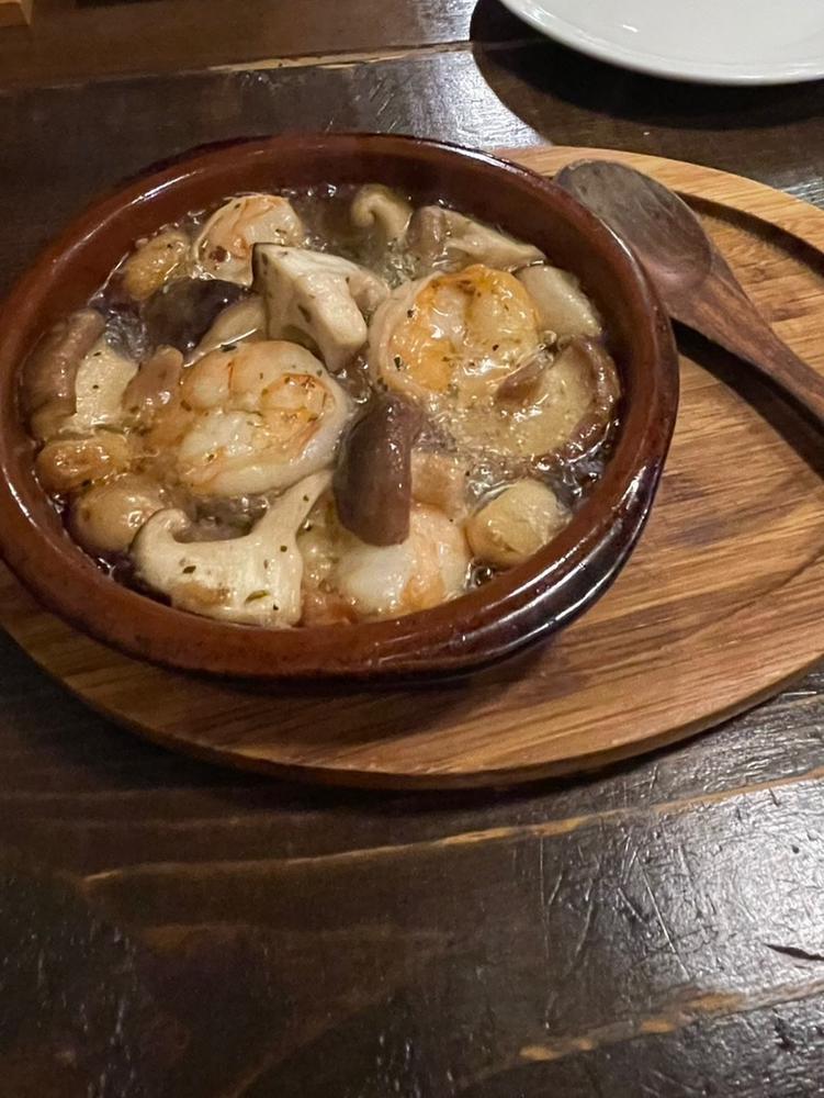 痩せなきゃと言いながらご飯食べてるタイプの人間です